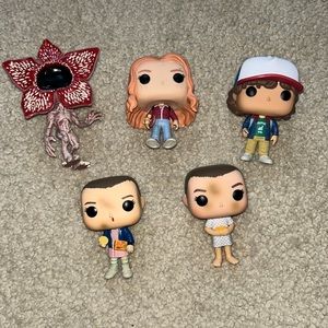 5 stranger things funko pops season 1 & 2
